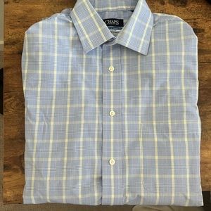 Men's CHAPS dress shirt size  15 1/2 34/35